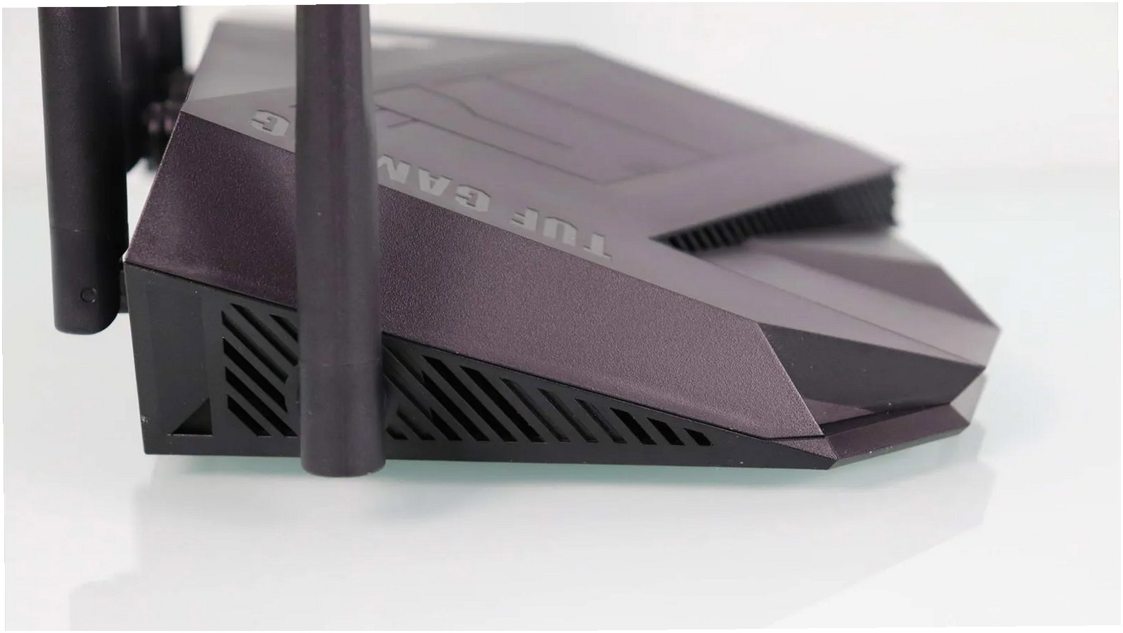 هل أنظمة Mesh والمكررات مكلفة بلا داعٍ؟ راوتر مزود الخدمة الجديد قد يكون الأفضل 2 El Nuevo Router De T 0